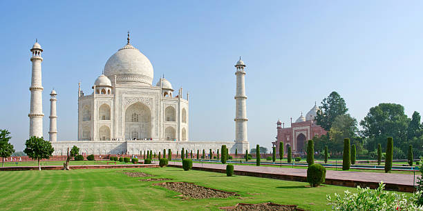 istock Taj Mahal in Agra,  India 522694617