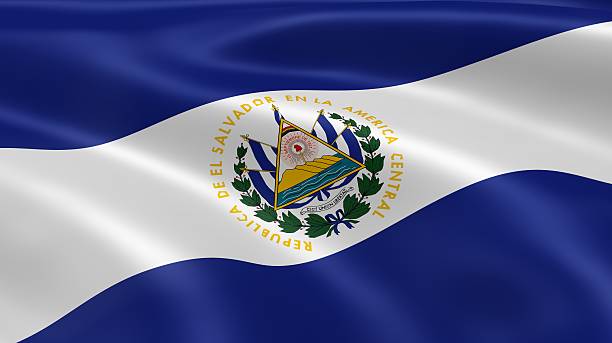 salvadoreño bandera en el viento - salvadoran flag fotografías e imágenes de stock