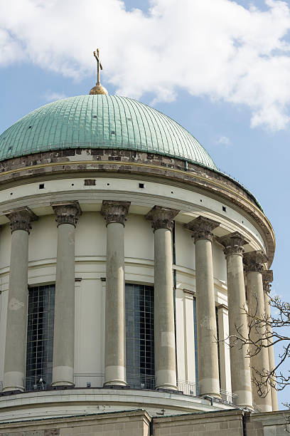 istock The dome of the ecclesiastic Basilica in Esztergom 522730638