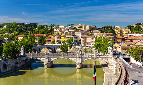 istock Rome city over the Tiber river 522740000