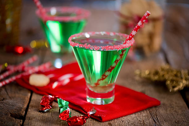 istock Christmas Emerald Green Cocktail 522740727