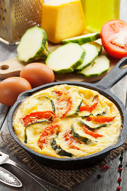 istock Omelette with zucchini and tomatoes 522752555