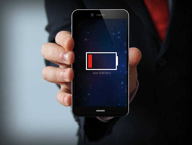 istock low battery businessman smartphone 522778715