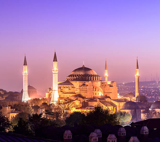 istock Aya Sofya Mosque at Night in Istanbul Turkey 522782831