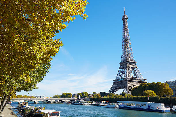 istock Eiffel tower and river view with autumn trees in Paris 522784092