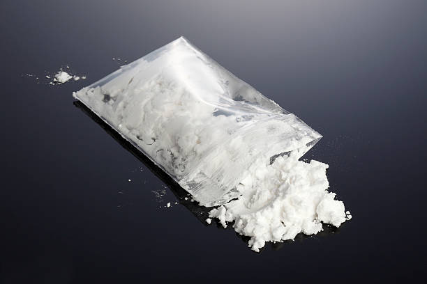 uso de drogas - narcotic drug abuse cocaine heroin - fotografias e filmes do acervo