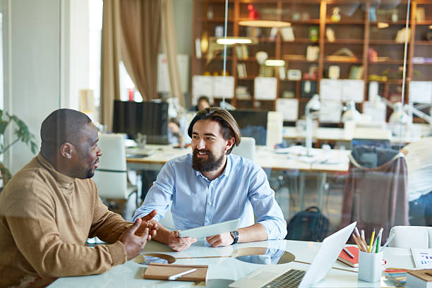 istock Communication of men in office 522804662