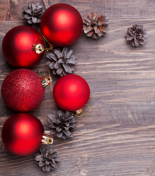 istock Red christmas balls and pine cones 522820753