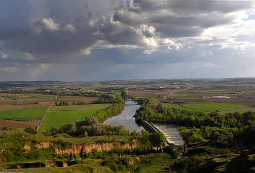 Rio Duero as it passes through Toro, Zamora, Spain
