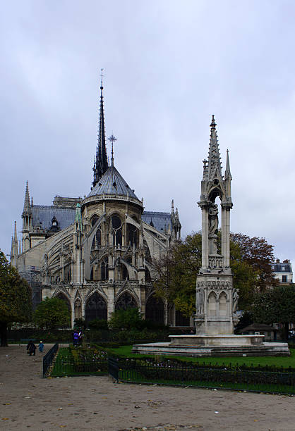 istock Facade of Notre Dame de Paris and statue 522853093