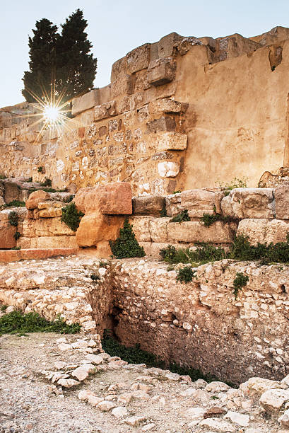 istock Roman wall, Zaragoza, Spain 522860638