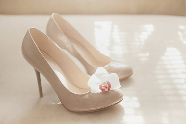 istock Beige wedding patent leather shoes 522870988