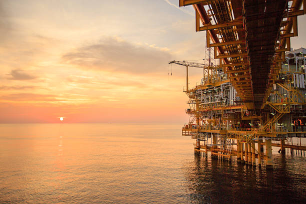 istock Offshore construction platform for production oil and gas, 522875292