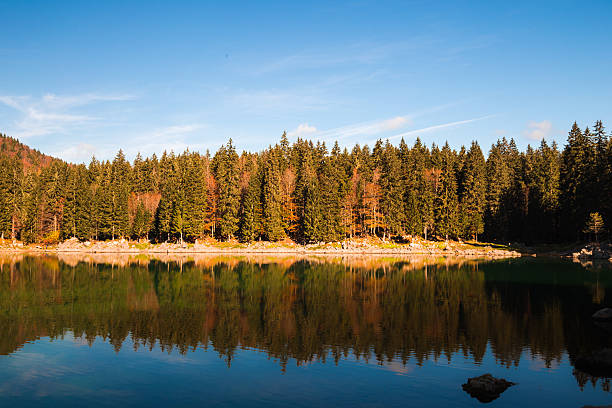 istock Autumn morning in the alps 522952377