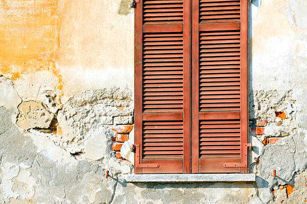 istock varano palaces italy   abstract  sunny day 522959551