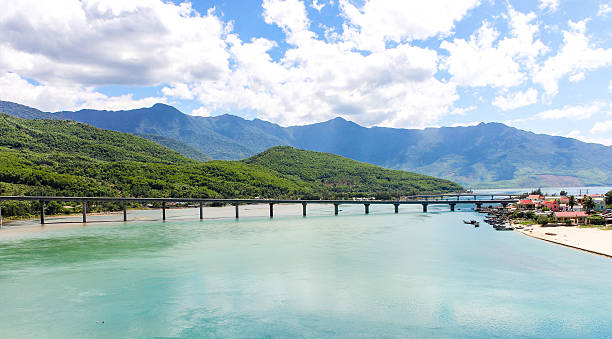 Lang Co Beach, Hai Van pass Lang Co Beach is the frontier between Hue and Da Nang province of Viet Nam. It is one of the most beautiful beaches of Viet Nam. cabot trail stock pictures, royalty-free photos & images