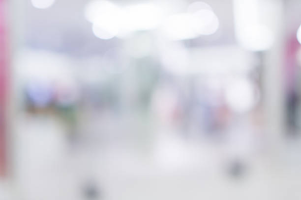 istock Store, shopping mall abstract defocused blurred background 523050522