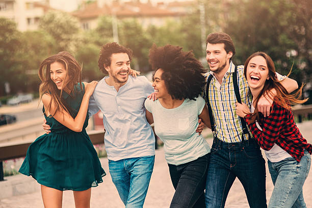istock Happy Friends In The City 523055116