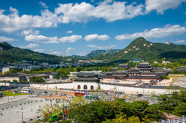 istock Gyeongbokgung Palace 523093653