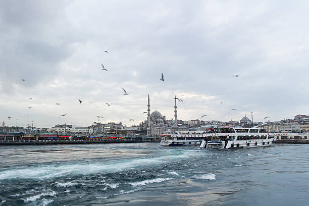 istock sea traffic at istanbul, bosphorus 523133559