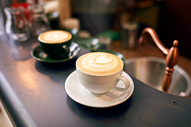 istock Cafe culture 523135673