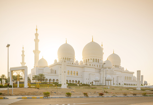 famous Grand Mosque is a mosque which is located in Abu Dhabi, the capital of the United Arab Emirates. Grand Mosque is one of the largest mosques in the World 