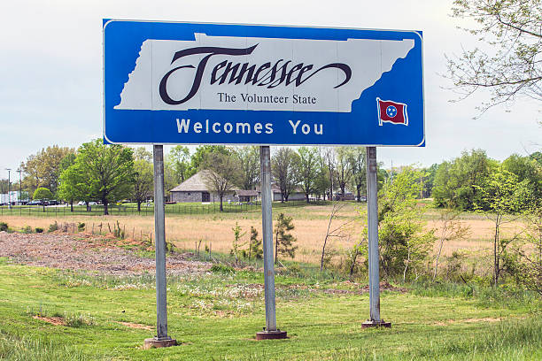 istock Welcome to Tennessee Sign 523154178