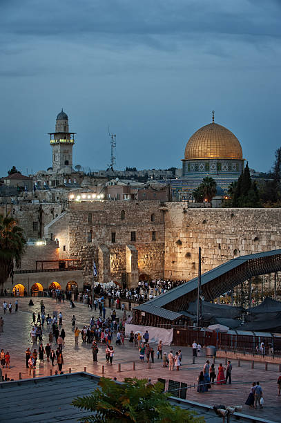 israel-jerusalém, muro das lamentações, a mesquita, ortodoxa, judeu, judeu, shabbat - the western wall wall east city imagens e fotografias de stock