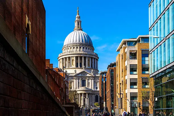 Photo of St Pauls Cathedral in London