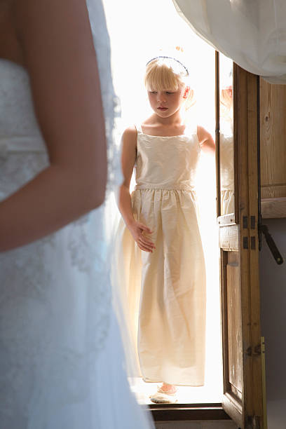 istock Midsection Bride With Girl Entering House In Background 523197023