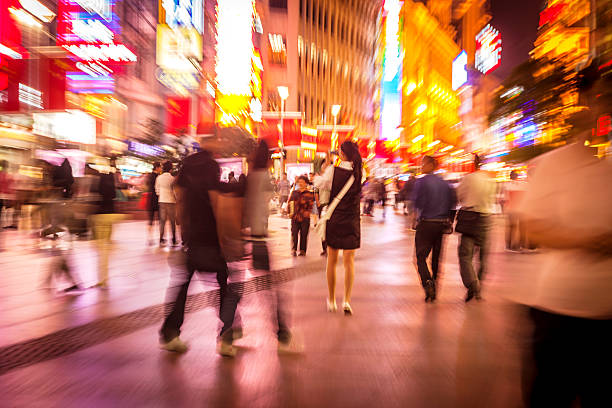 istock Shanghai Nanjing Road 523199643