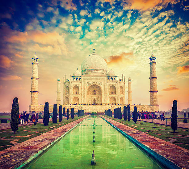 istock Taj Mahal on sunrise sunset, Agra, India 523263563
