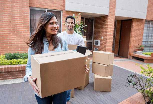 istock Happy couple moving house 523265166