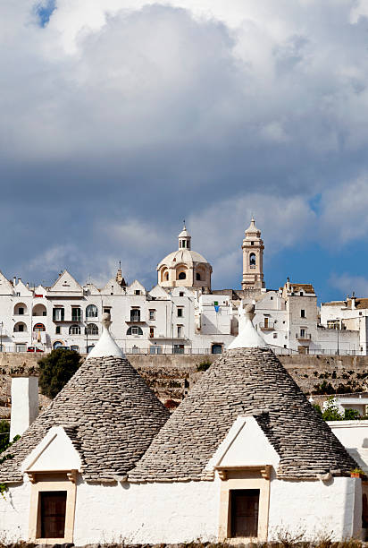 locorotondo apulie itálie - locorotondo - stock snímky, obrázky a fotky