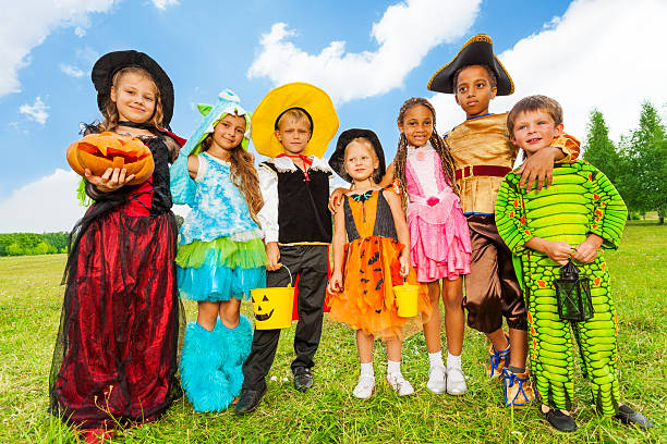 istock Mates in Halloween costumes stand close together 523314633