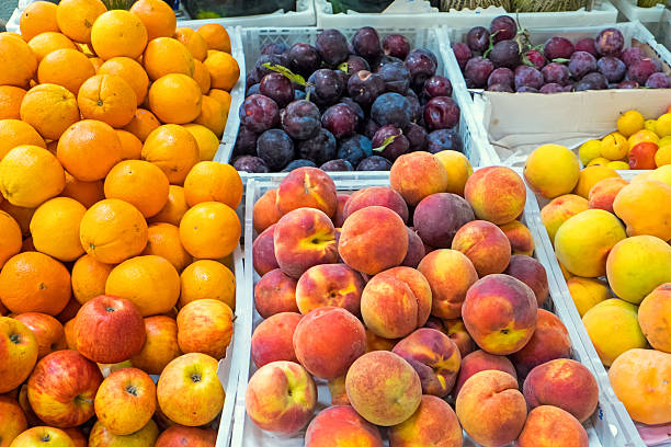 istock Ripe fruits at a market 523317223