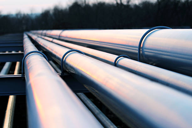 pipes in crude oil factory pipes in crude oil factory pipe tube photos stock pictures, royalty-free photos & images
