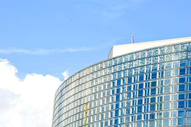 istock Modern skyscraper business building with windows 523394229