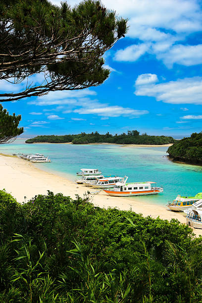 istock Kabira Bay Okinawa Ishigaki 523401706