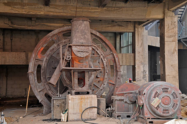 istock Abandoned machinery and wheels 523441085