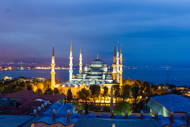 istock Sultan Ahmed mosque at night in Istanbul, Turkey 523455375