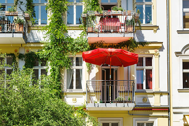 Nicely renovated townhouse with balcony