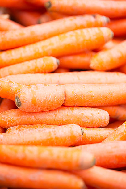 istock Group of fresh picked carrots 523475736