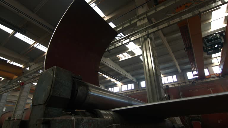 Metal Industry Equipment : Bending Metal