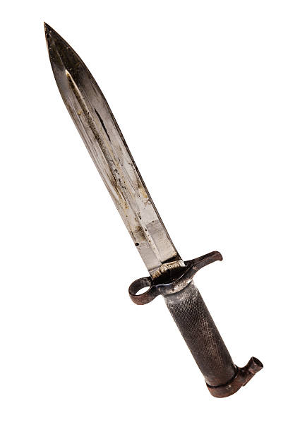 sharp baïonnette - dagger military isolated bayonet photos et images de collection