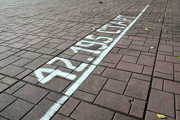 istock Starting line of the marathon 523597147