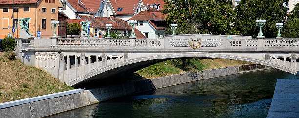 istock Dragon Bridge, Ljubljana 523601397