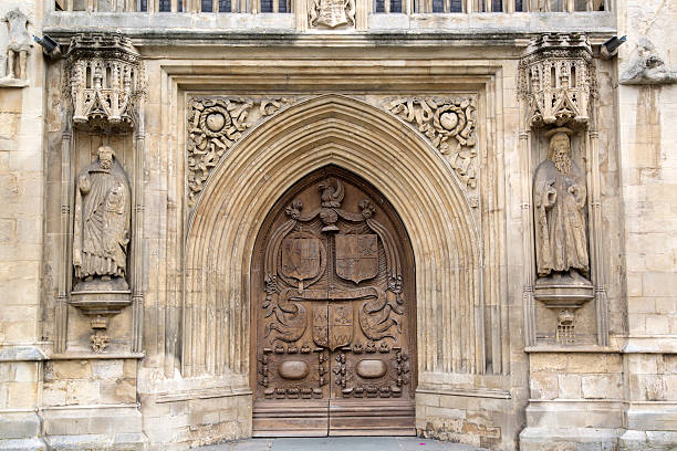 istock Main Entrance of Abbey, Bath 523626484