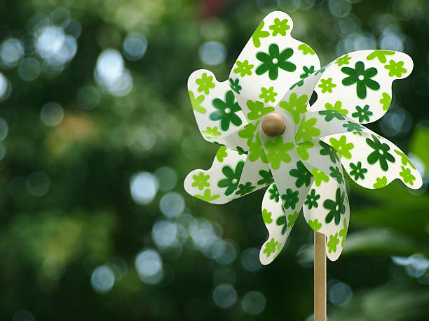 Pinwheel Saying 118,700+ Pinwheel Flower Meaning Love Stock Photos, Pictures & Royalty ...