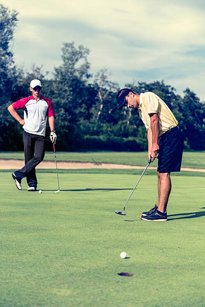 na putting green - sport tee day tee box zdjęcia i obrazy z banku zdjęć